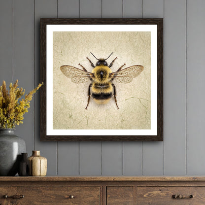 Bumblebee with hearts print